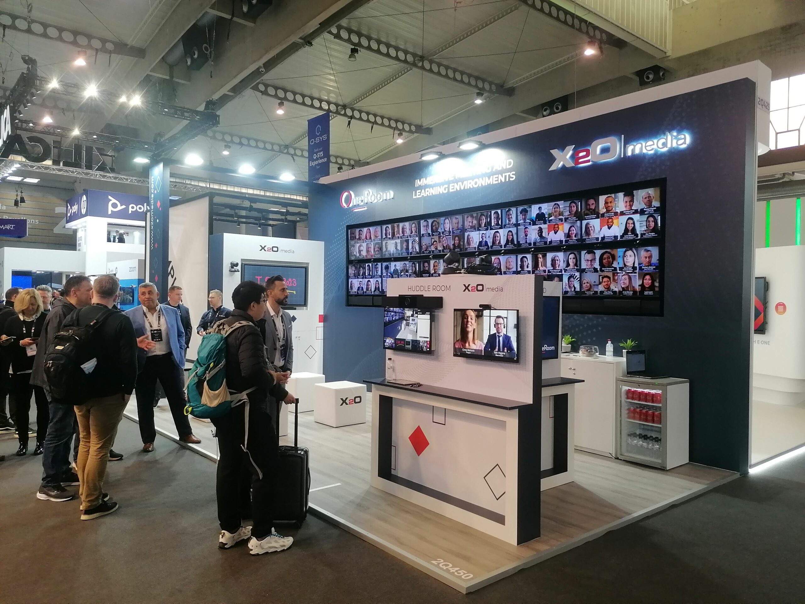 stands de diseño para X20 MEDIA @ISE 22 FIRA BARCELONA