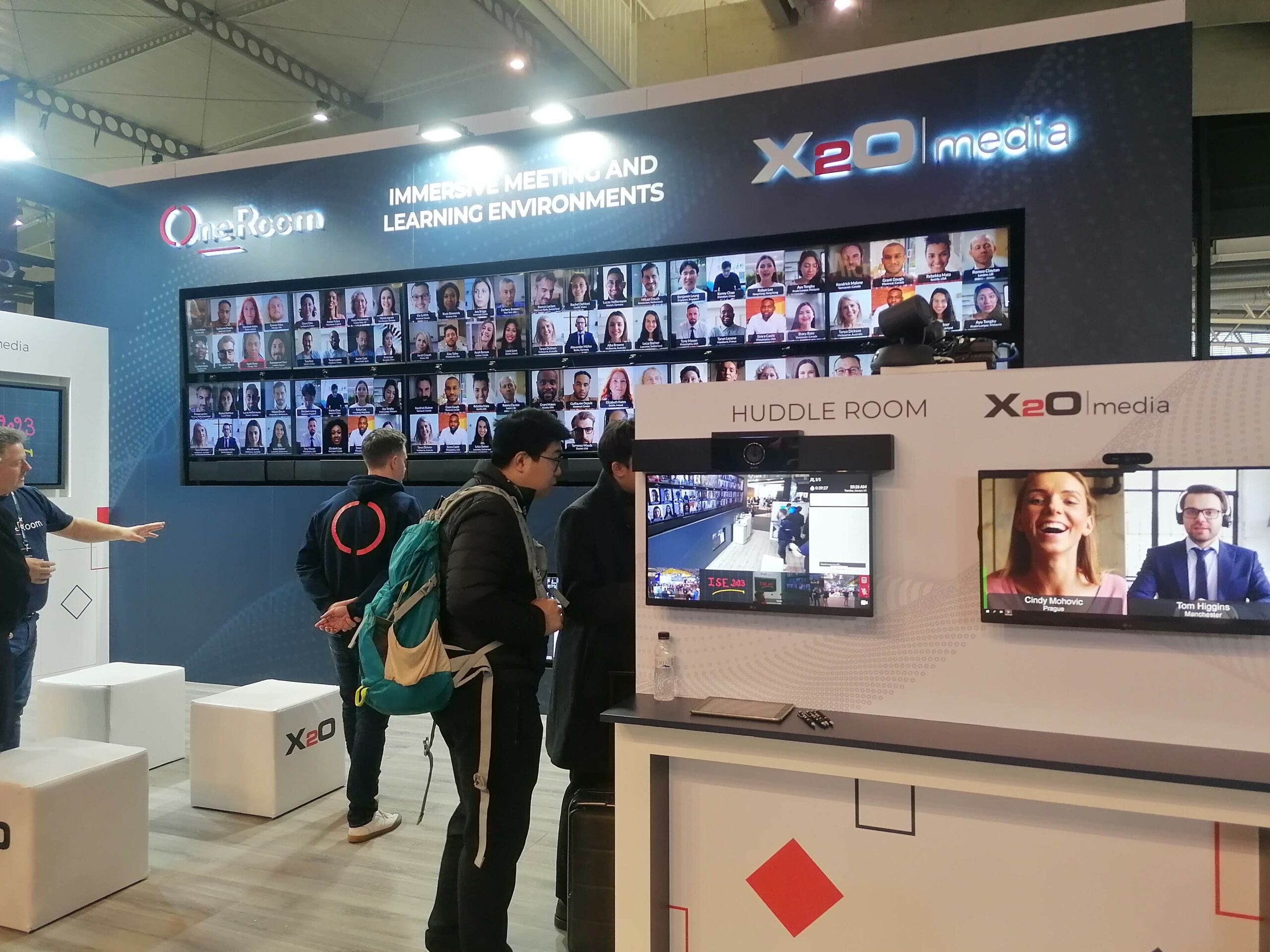 diseño stand feria para X20 MEDIA @ISE 22 FIRA BARCELONA